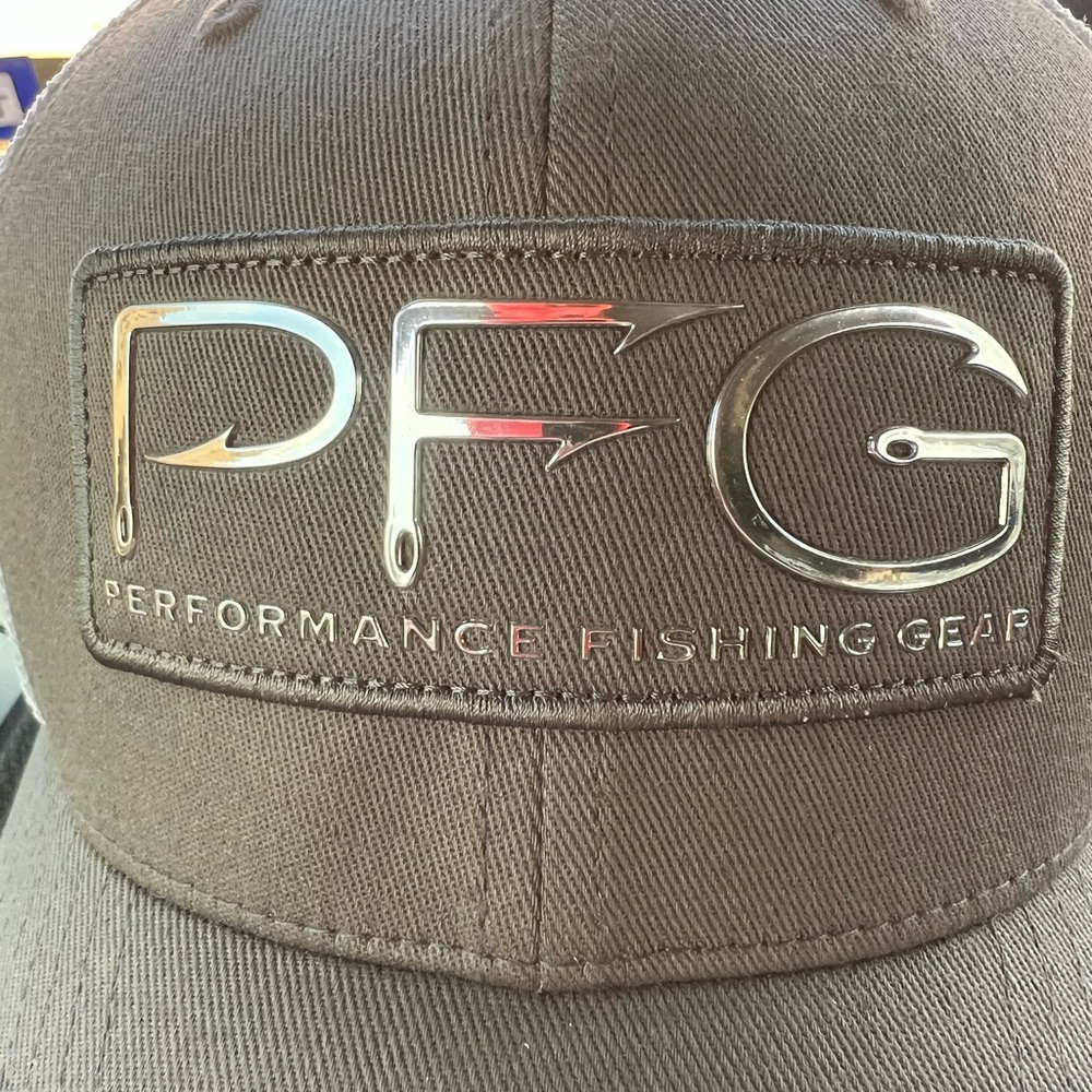 Columbia Performance Fishing Gear cap, NWOT, gray and white